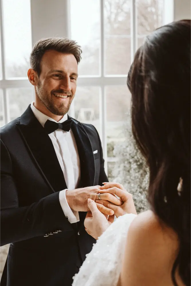 Gut Ostenwalde Hochzeit Ringtausch Braut