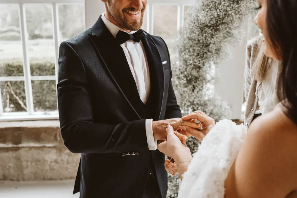 Gut Ostenwalde Hochzeit Ringtausch im Detail1