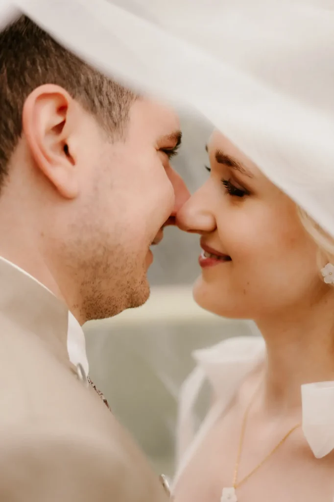 Hochzeitsfotograf Ibbenbüren Andre und Chantal unter schleier