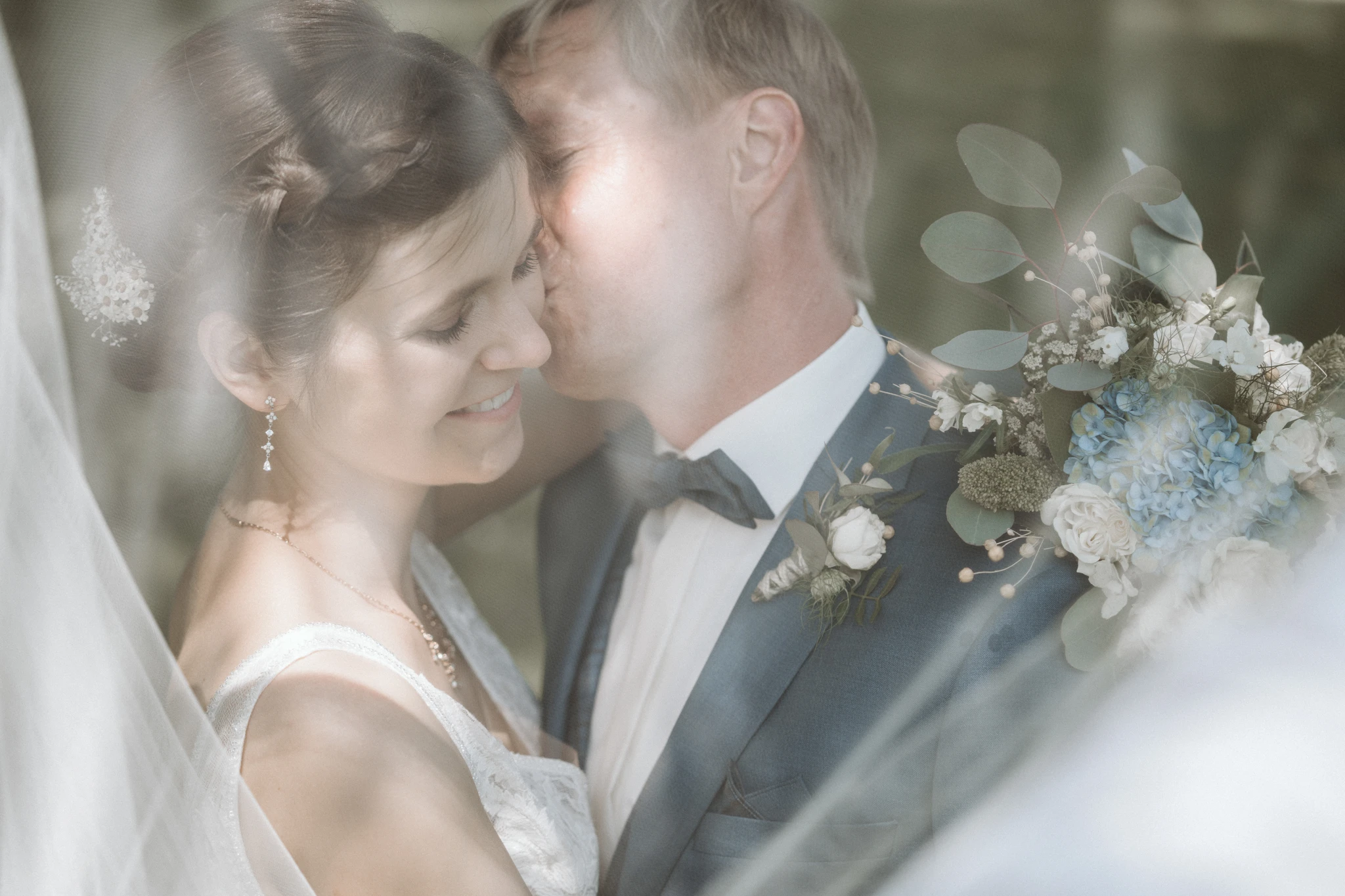 Hochzeitsfotograf Recklinghausen Brautpaar im Schleier