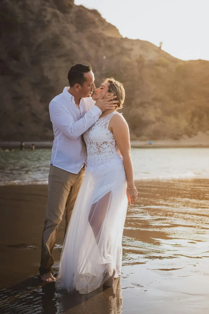 Hochzeitsfotograf Mallorca Brautpaar am Sonnenuntergang